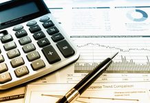 İşletmelerin belirli bir dönemde elde ettiği gelirleri, yaptığı giderleri ve faaliyetlerinin sonucunda oluşan kâr veya zararı gösteren temel finansal tabloların başında gelir tablosu geliyor. İşletmenin ekonomik performansını değerlendirmek amacıyla hazırlanan gelir tablosu, satışlardan elde edilen kazançların ve faaliyetler sırasında ortaya çıkan maliyetlerin birlikte incelenmesine imkan tanıyor. Bu tablo sayesinde işletmenin hangi kaynaklardan gelir sağladığı ve giderlerinin kârlılık üzerindeki etkisi daha anlaşılır hale geliyor. Konulu bir haber görseli.