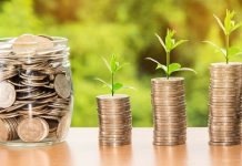 Kârlılık Analizi Nedir? Şirketlerin finansal performansını değerlendirmek, kaynaklarını verimli kullanmak ve uzun vadeli büyüme hedeflerine ulaşmak için gelir ve gider dengesini doğru şekilde takip etmesi gerekiyor. Satışların artması her zaman işletmenin daha fazla kazanç elde ettiği anlamına gelmiyor. Üretim maliyetleri, personel giderleri, finansman yükü ve operasyonel harcamalar, elde edilen gelirin ne kadarının kâra dönüştüğünü doğrudan etkileyebiliyor. Bu nedenle kârlılık analizi, işletmelerin finansal durumunu değerlendirmesinde ve stratejik kararlar alırken başvurduğu temel analiz yöntemleri arasında bulunuyor. Konulu bir haber görseli.