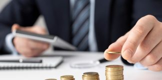 Vergi Matrahı Nedir? Vergi hesaplamalarında temel unsurlardan biri olan vergi matrahı, bir kişi veya işletmenin ödemesi gereken verginin belirlenmesinde esas alınan tutarı ifade ediyor. Gelir vergisinden kurumlar vergisine, Katma Değer Vergisi’nden Özel Tüketim Vergisi’ne kadar farklı vergi türlerinde matrah kavramı önemli bir rol oynuyor. Verginin hangi tutar üzerinden hesaplanacağını belirleyen bu unsur, hem bireysel mükelleflerin hem de işletmelerin mali yükümlülüklerinin doğru şekilde belirlenmesine yardımcı oluyor. Konulu bir haber görseli.